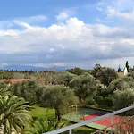 Paloma Blanca Ύψος