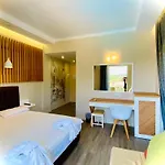 Paloma Blanca Hotel Ipsos