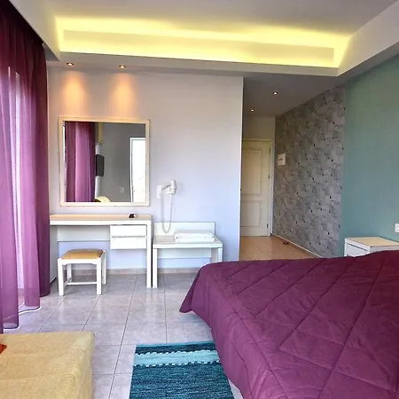 Hotel Paloma Blanca