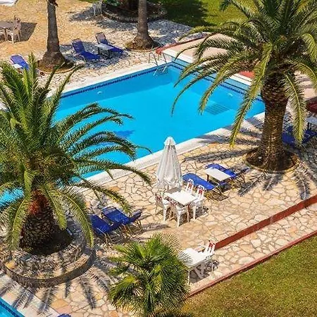 Paloma Blanca 3*