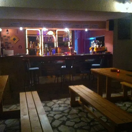 Paloma Blanca 3*
