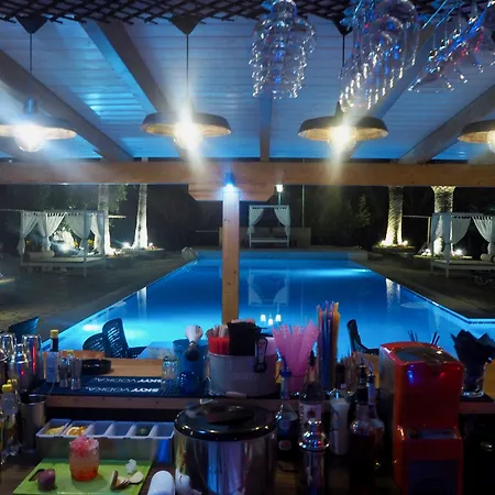 Paloma Blanca Hotel 3*