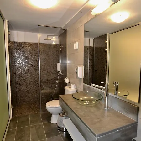 Paloma Blanca Hotel Ipsos
