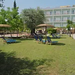 Hotel Paloma Blanca Ipsos