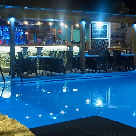 Hotel Paloma Blanca Ipsos