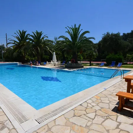 Paloma Blanca Hotel Ýpsos